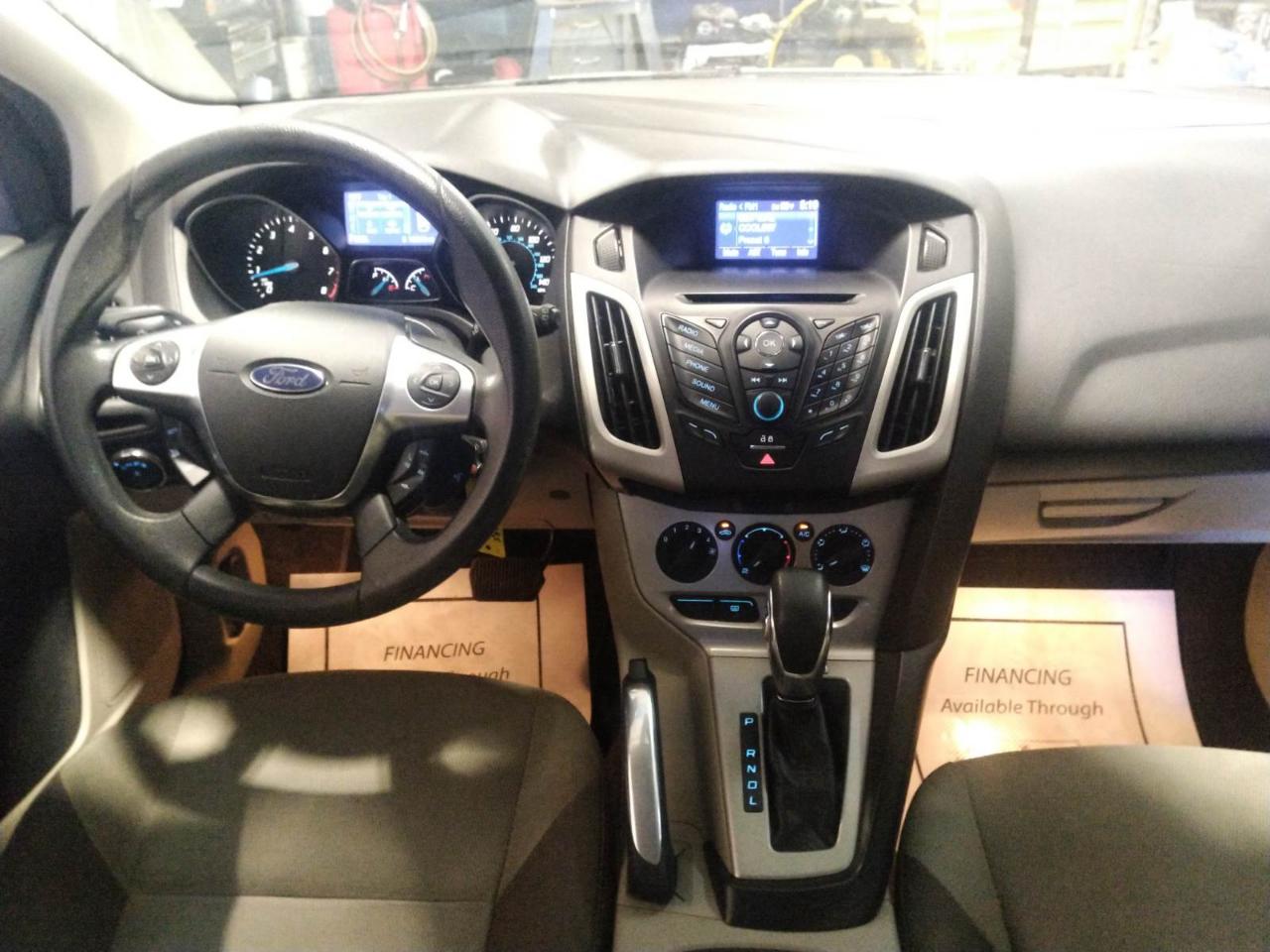 Ford Focus SE Hatch 2013