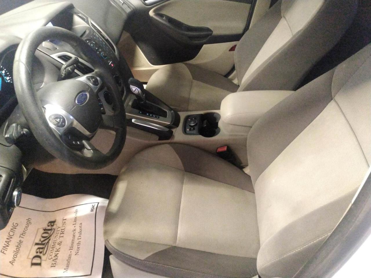 Ford Focus SE Hatch 2013