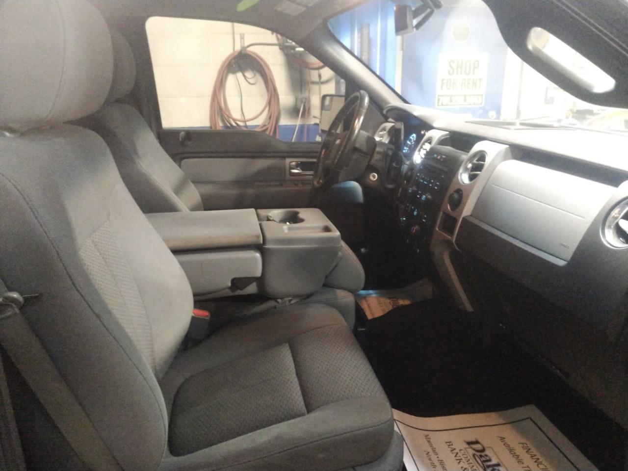 Ford F-150 XLT SuperCrew 5.5-ft. Bed 4WD 2011
