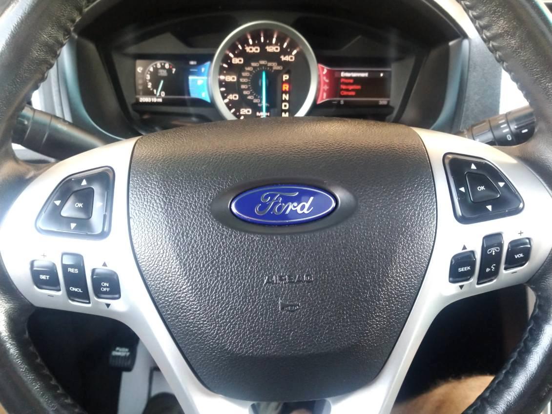 Ford Explorer Limited 4WD 2011