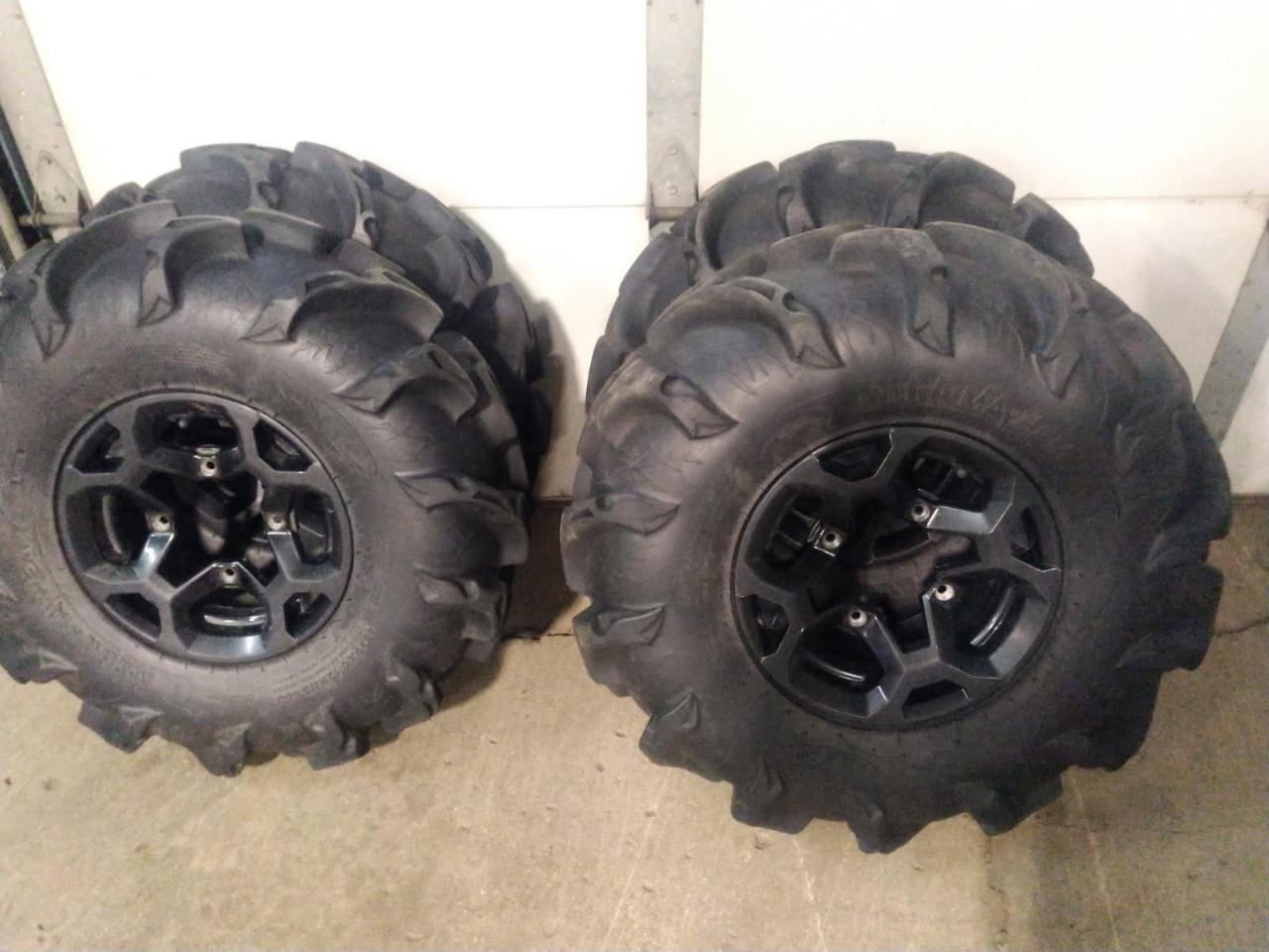 Can-Am Outlander 650 X MR  2020