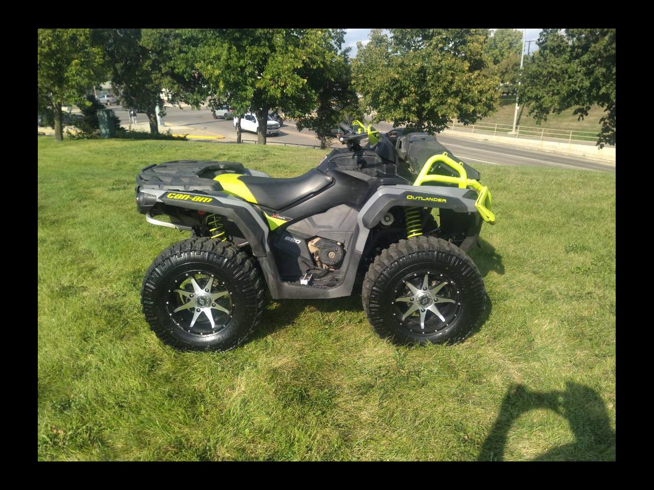 Can-Am Outlander 650 X MR  2020