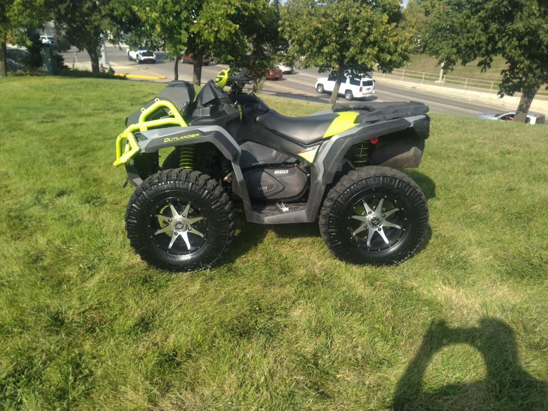 Can-Am Outlander 650 X MR  2020