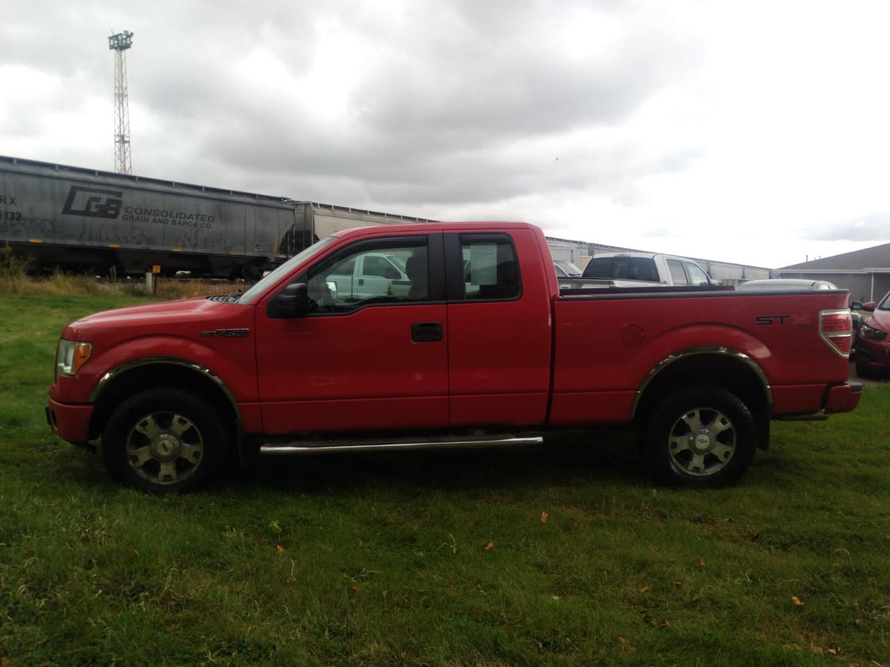 Ford F-150 Supercab Flareside 145" STX 4WD 2010