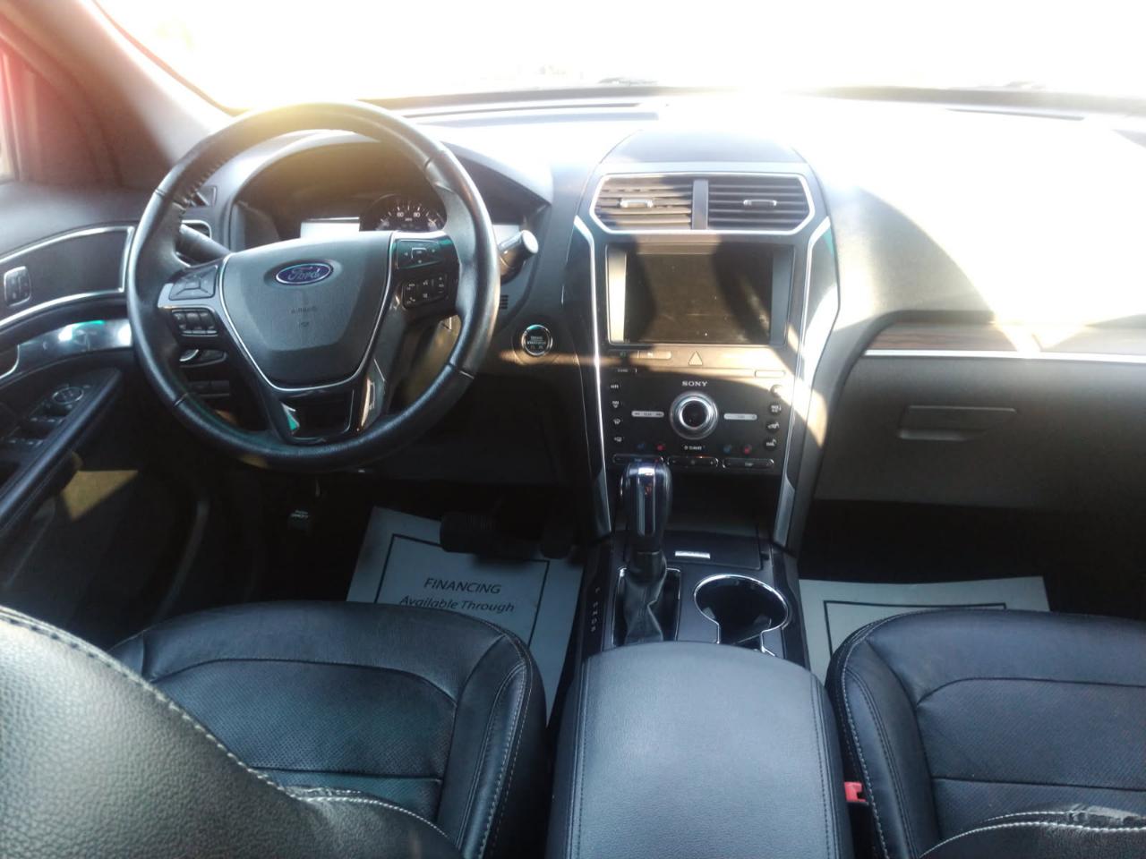 Ford Explorer Limited 4WD 2019
