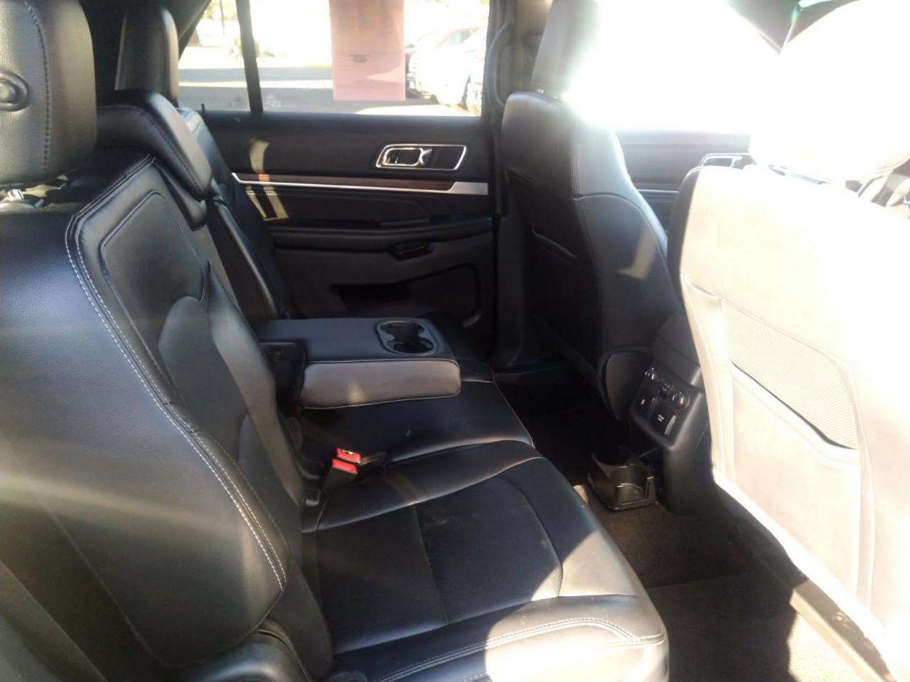 Ford Explorer Limited 4WD 2019
