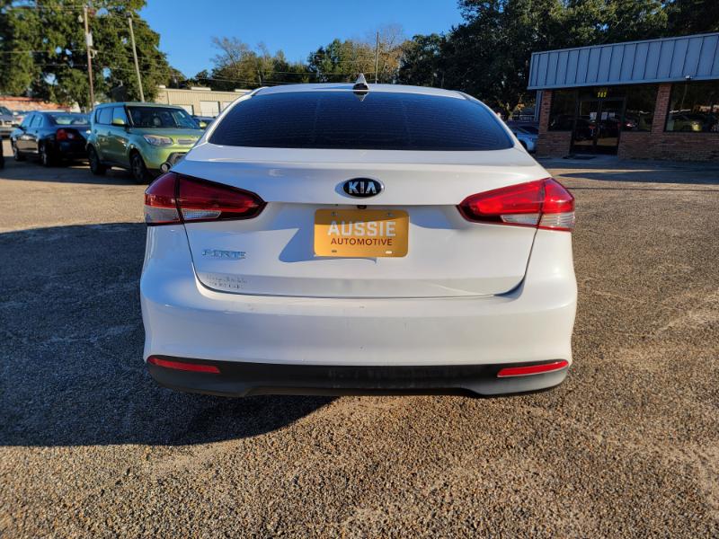 Kia Forte LX 6A 2017