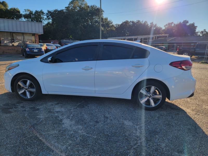 Kia Forte LX 6A 2017