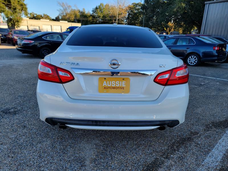 Nissan Altima 2.5 SV 2017
