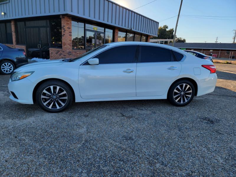 Nissan Altima 2.5 SV 2017
