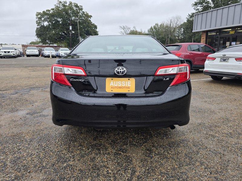 Toyota Camry LE 2014