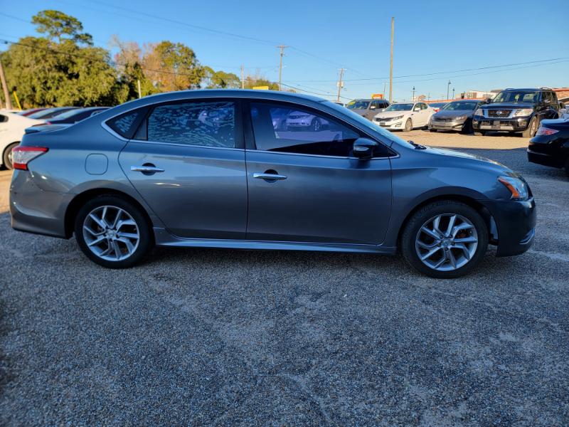 Nissan Sentra SR 2015