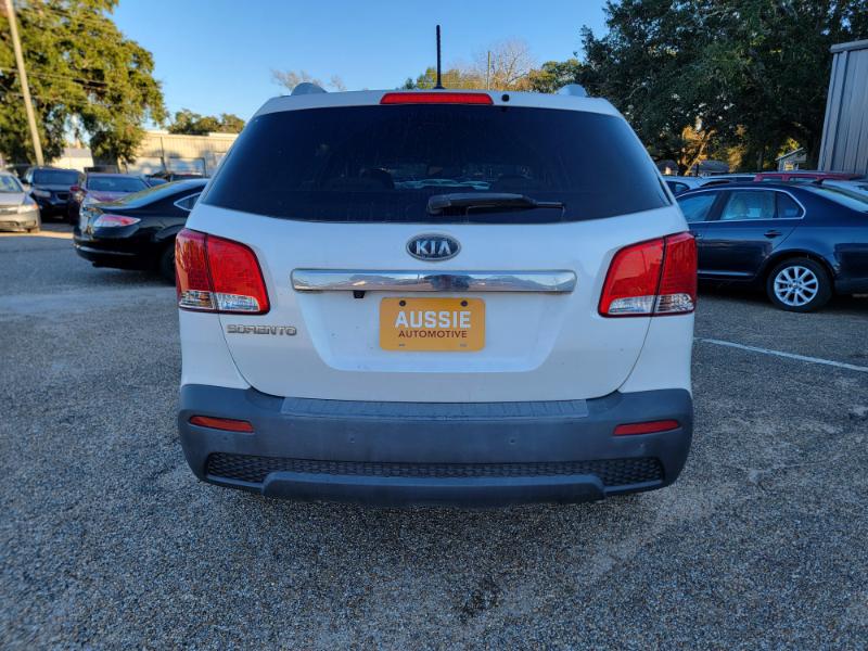 Kia Sorento LX 2WD 2012