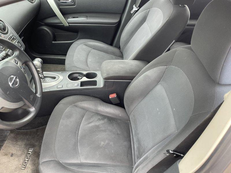 Nissan Rogue S 2WD 2012