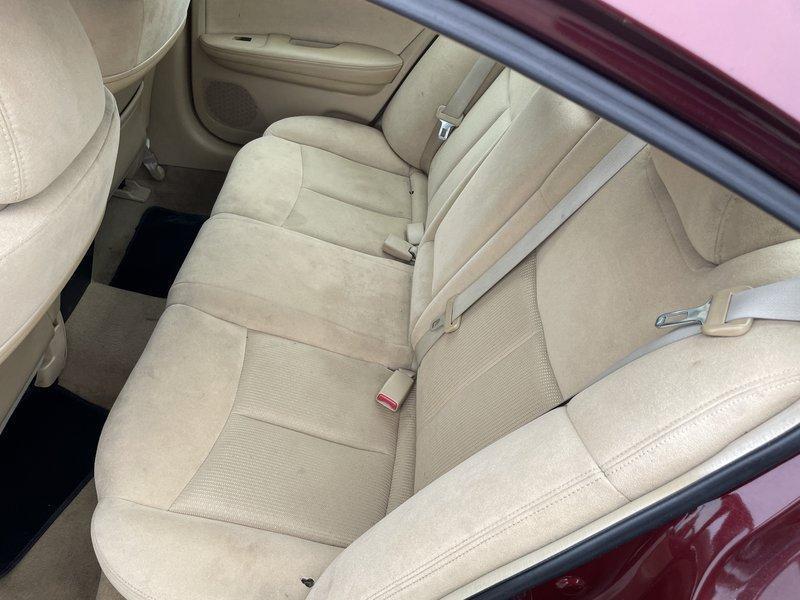 Nissan Maxima S 2010