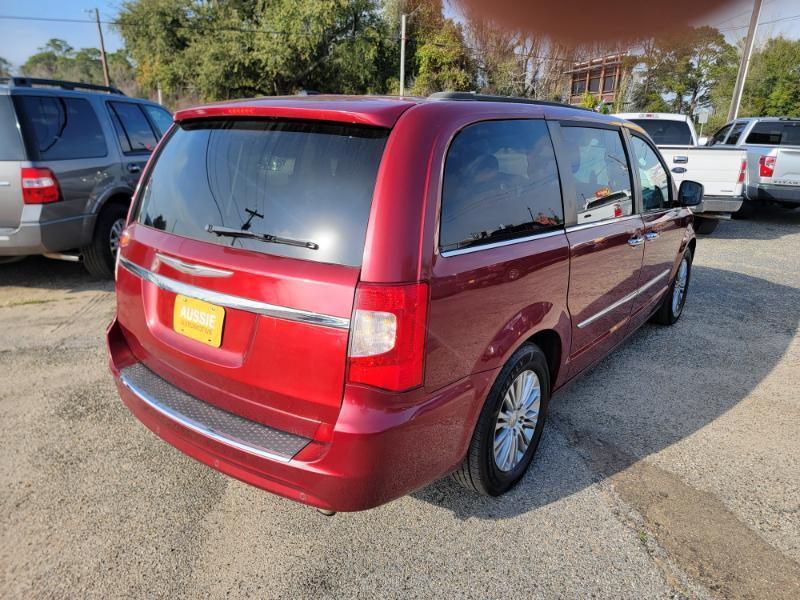Chrysler Town & Country Touring-L 2015