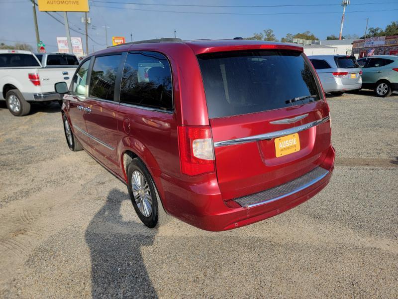 Chrysler Town & Country Touring-L 2015