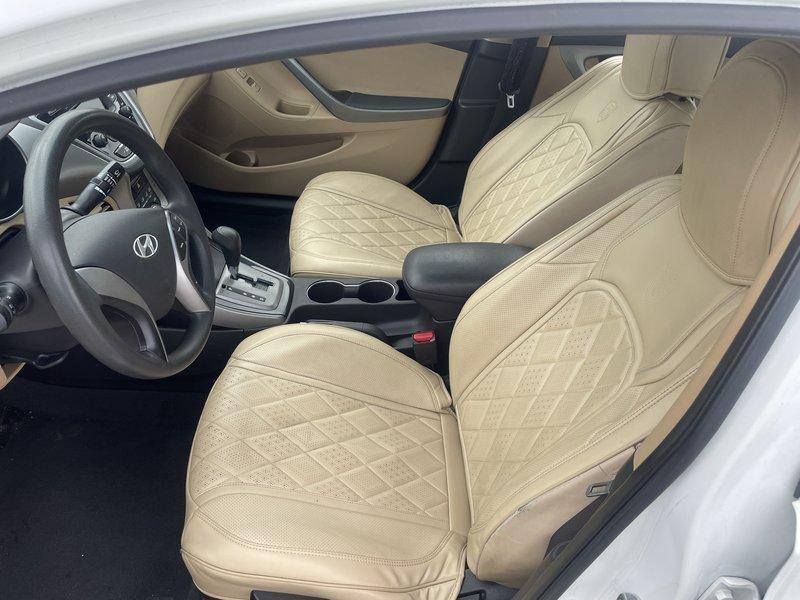 Hyundai Elantra GLS M/T 2013