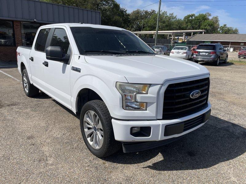 2017 Ford F-150 XL SuperCrew 5.5-ft. Bed 2WD