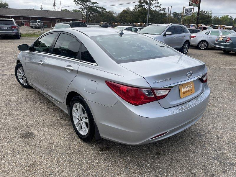 Hyundai Sonata GLS Auto 2012