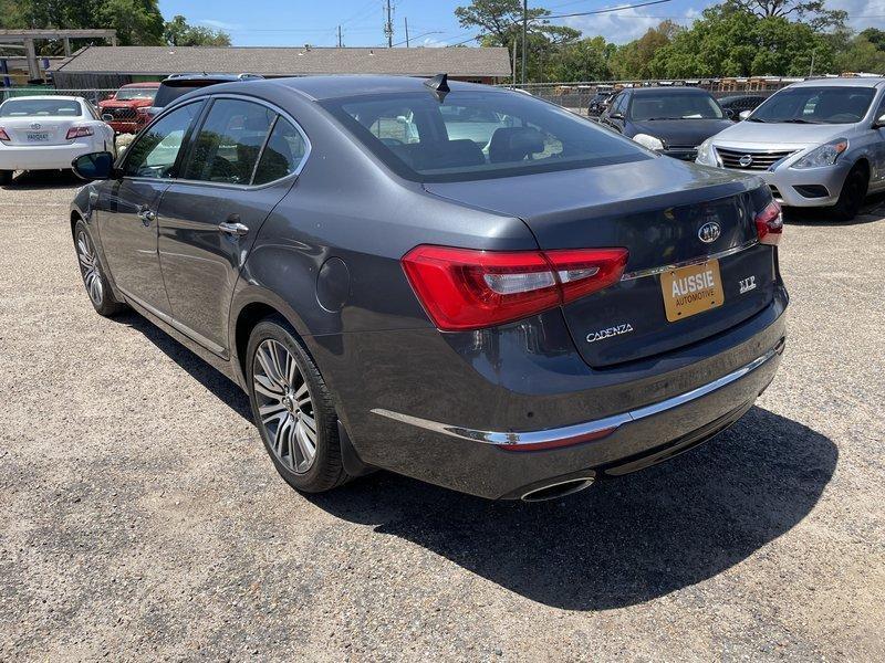 Kia Cadenza Sedan 2014