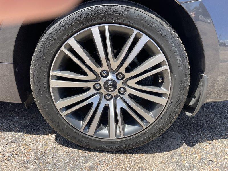 Kia Cadenza Sedan 2014