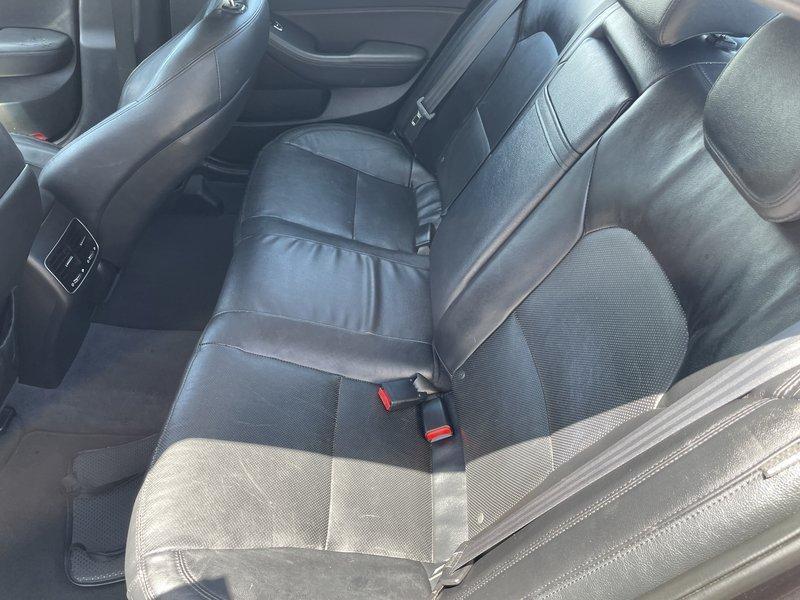 Kia Cadenza Sedan 2014