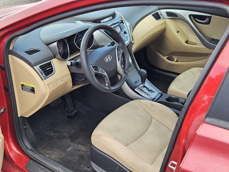 Hyundai Elantra GLS A/T 2013