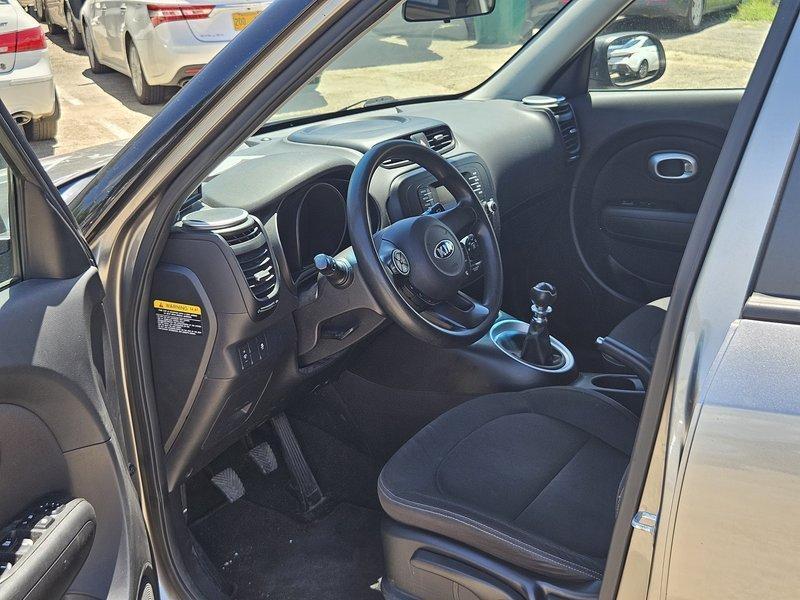 Kia Soul Base 2015