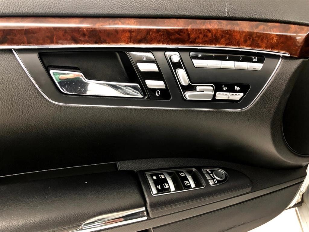 Mercedes-Benz S-Class 4dr Sdn S 550 4MATIC 2013