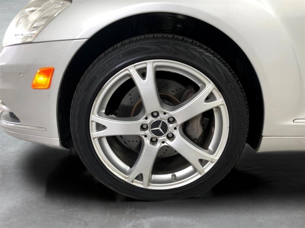 Mercedes-Benz S-Class 4dr Sdn S 550 4MATIC 2013