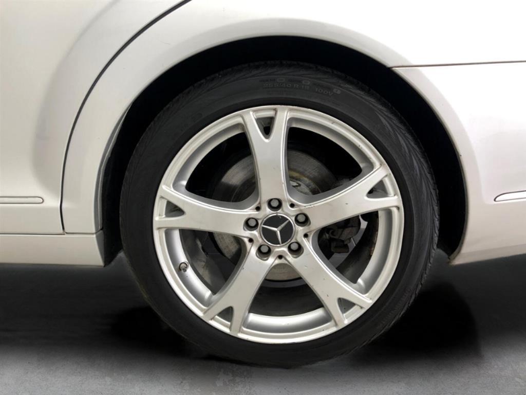 Mercedes-Benz S-Class 4dr Sdn S 550 4MATIC 2013