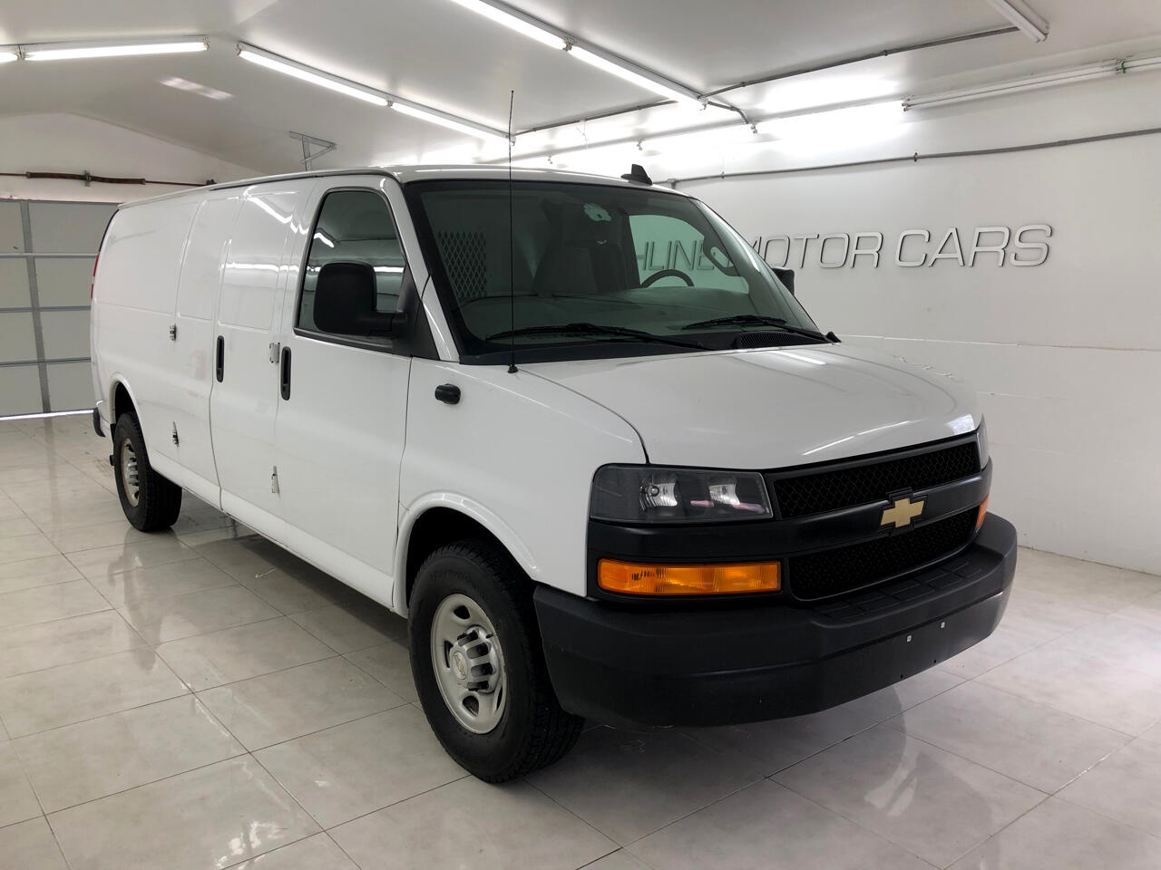 Chevrolet Express Cargo Van RWD 2500 155" 2019 Chevrolet Express Cargo Van RWD 2500 155" 2019