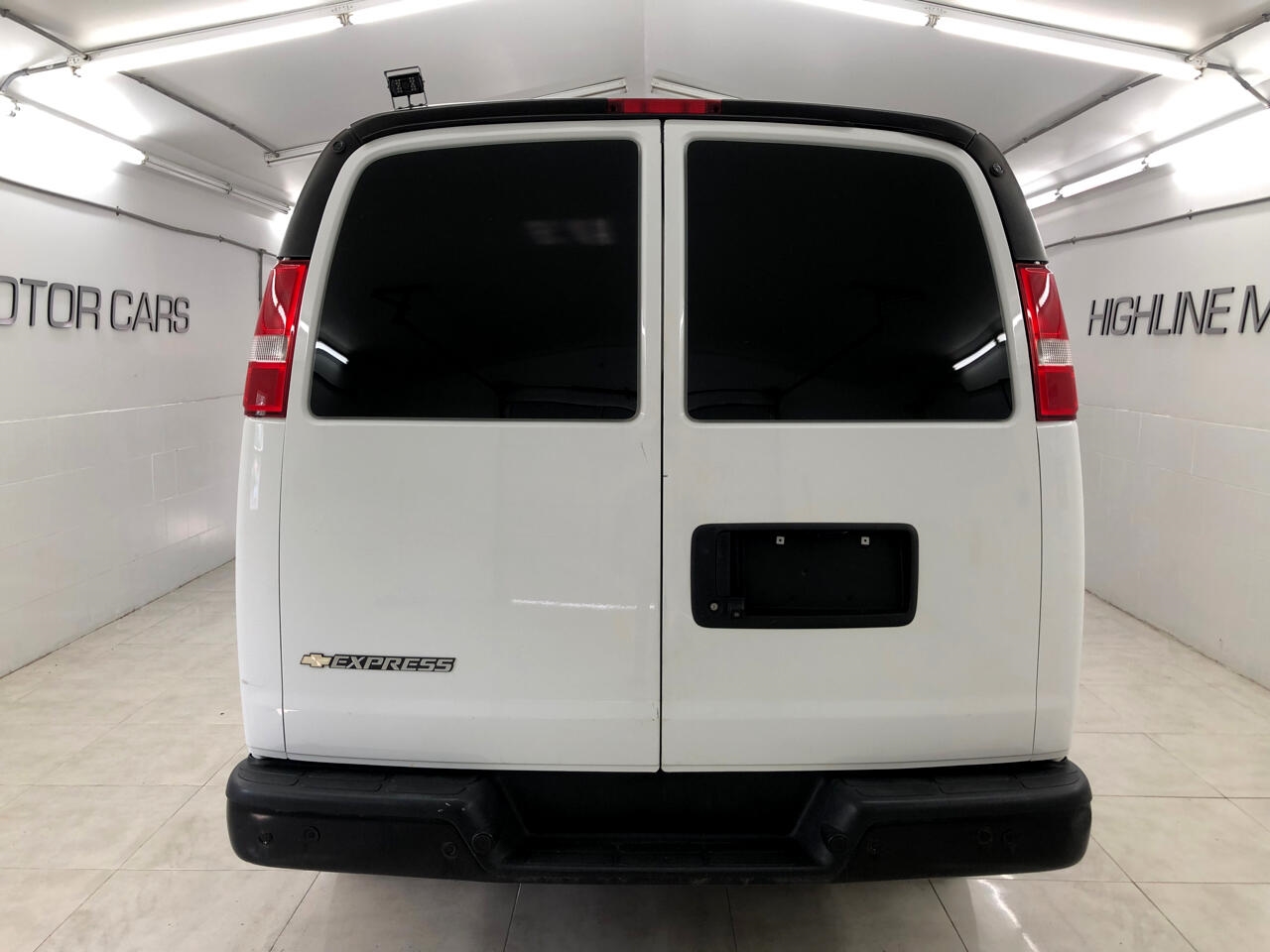 Chevrolet Express Cargo Van RWD 2500 155" 2019 Chevrolet Express Cargo Van RWD 2500 155" 2019
