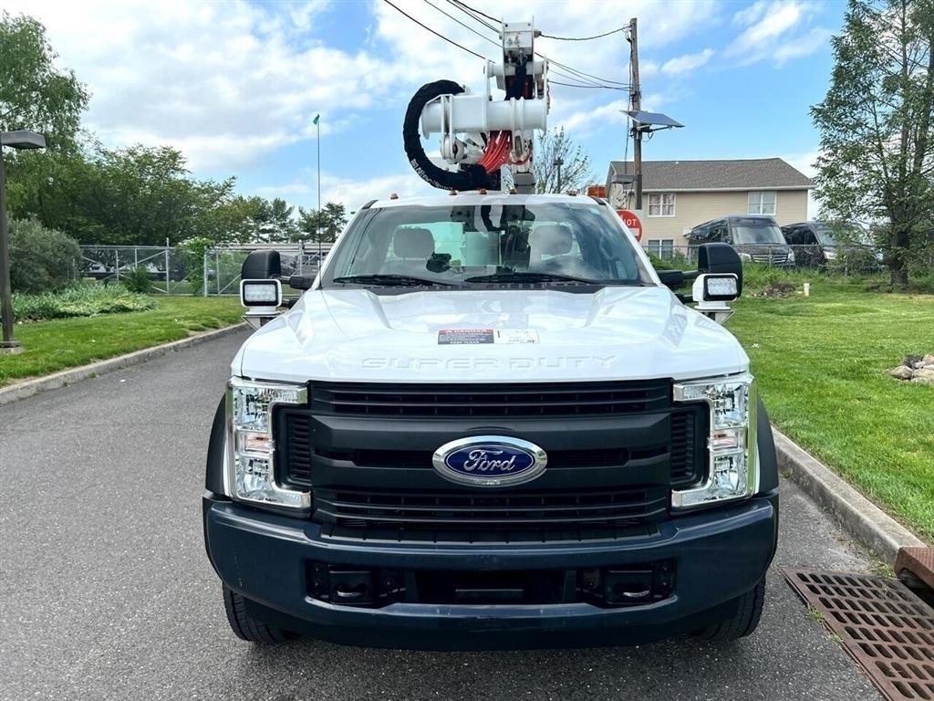 Ford Super Duty F-550 DRW XL 2WD Reg Cab 145" WB 60" CA 2018