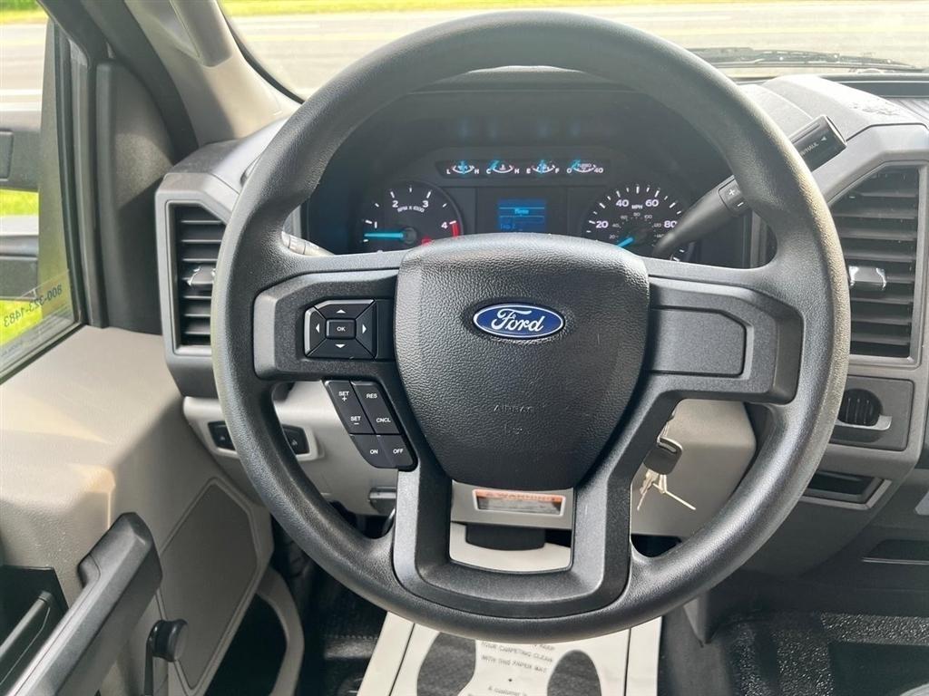Ford Super Duty F-550 DRW XL 2WD Reg Cab 145" WB 60" CA 2018