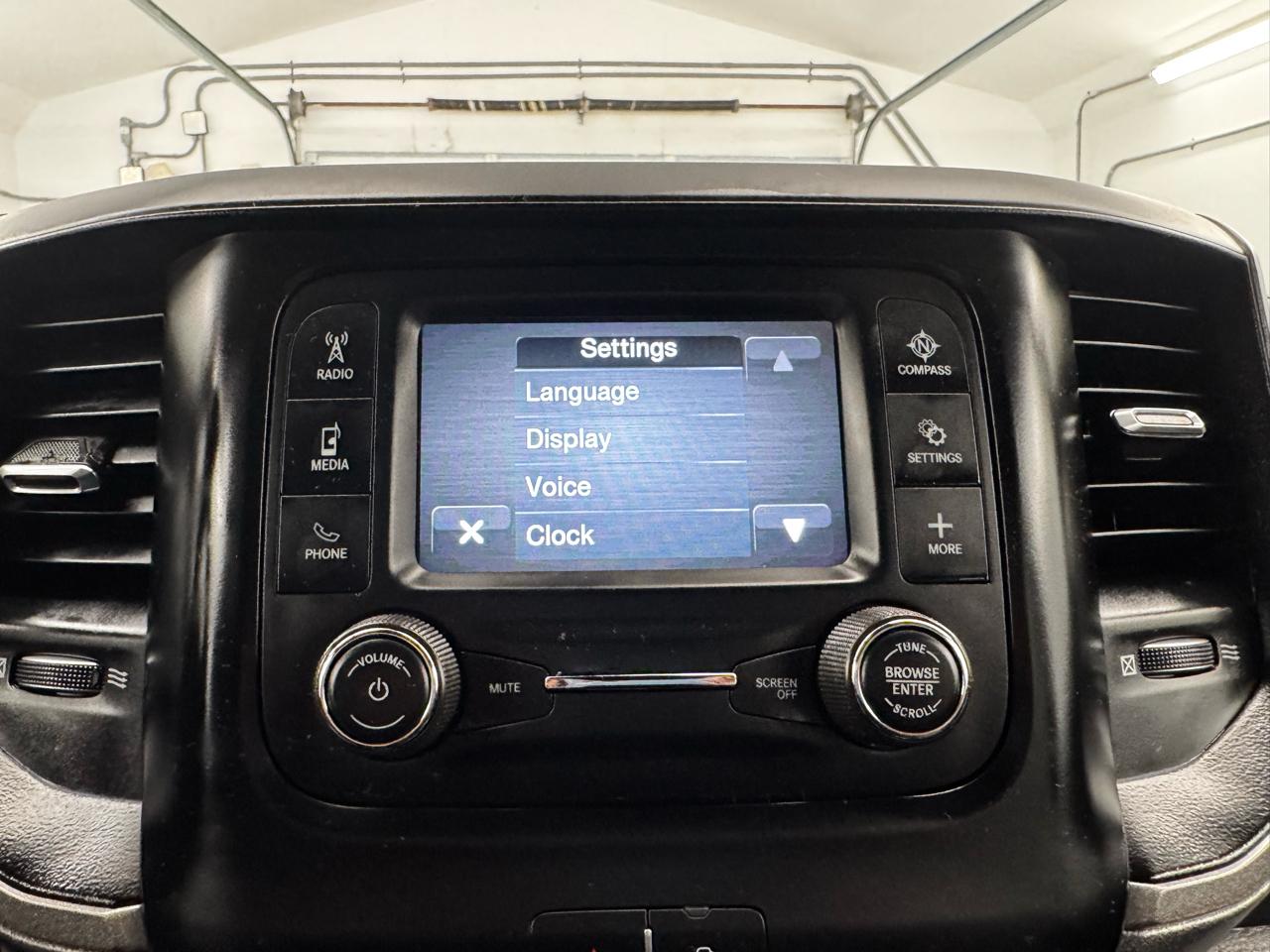 RAM 3500 Chassis Cab Tradesman 4WD Crew Cab 60" CA 172.4" WB 2022