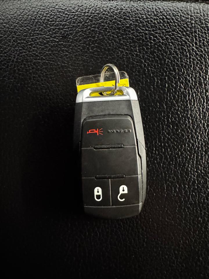 RAM 3500 Chassis Cab Tradesman 4WD Crew Cab 60" CA 172.4" WB 2022