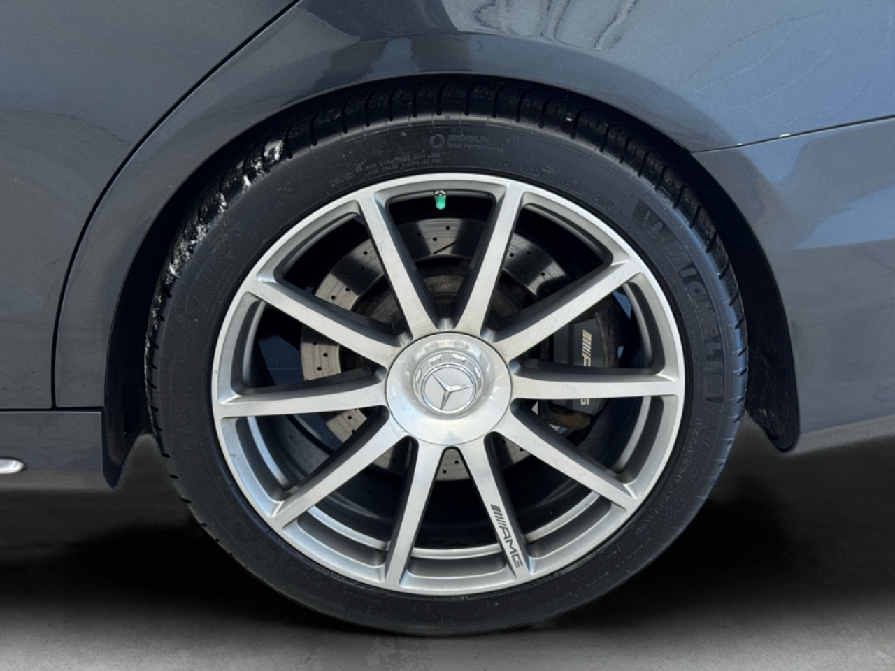 Mercedes-Benz S-Class 4dr Sdn S 63 AMG 4MATIC 2015