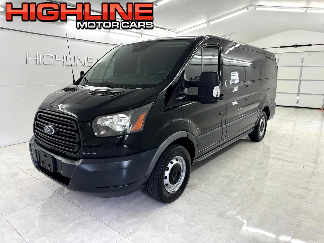 2018 Ford Transit Passenger Wagon T-150 130" Low Roof XLT Sliding RH Dr
