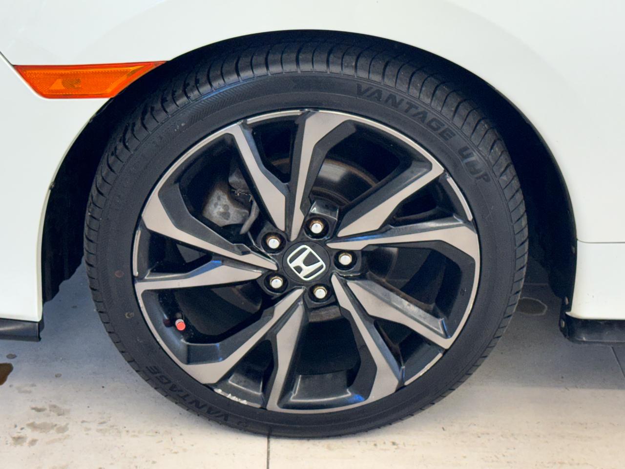Honda Civic Hatchback Sport Manual 2017