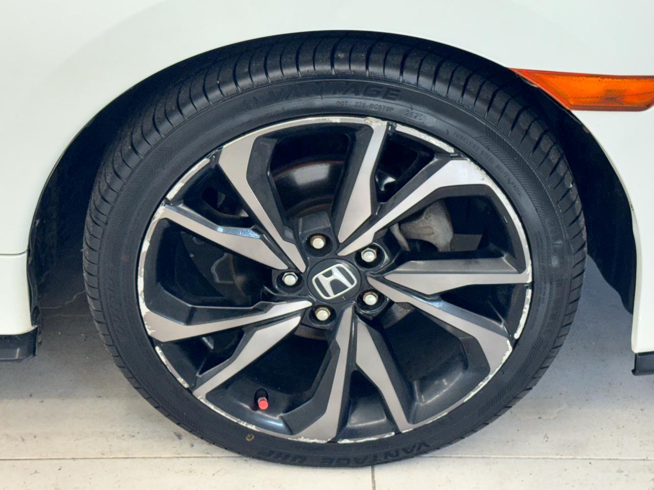 Honda Civic Hatchback Sport Manual 2017