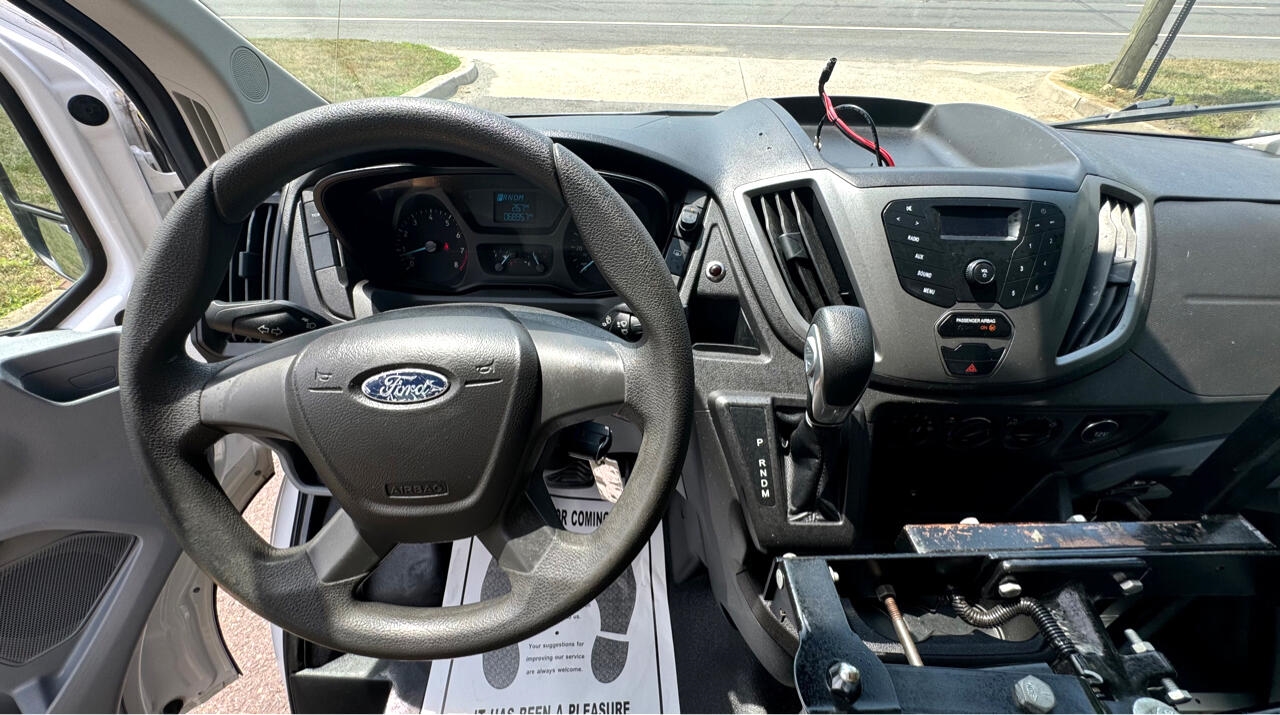 Ford Transit Van T-250 148" Med Rf 9000 GVWR Sliding RH Dr 2017 Ford Transit Van T-250 148" Med Rf 9000 GVWR Sliding RH Dr 2017