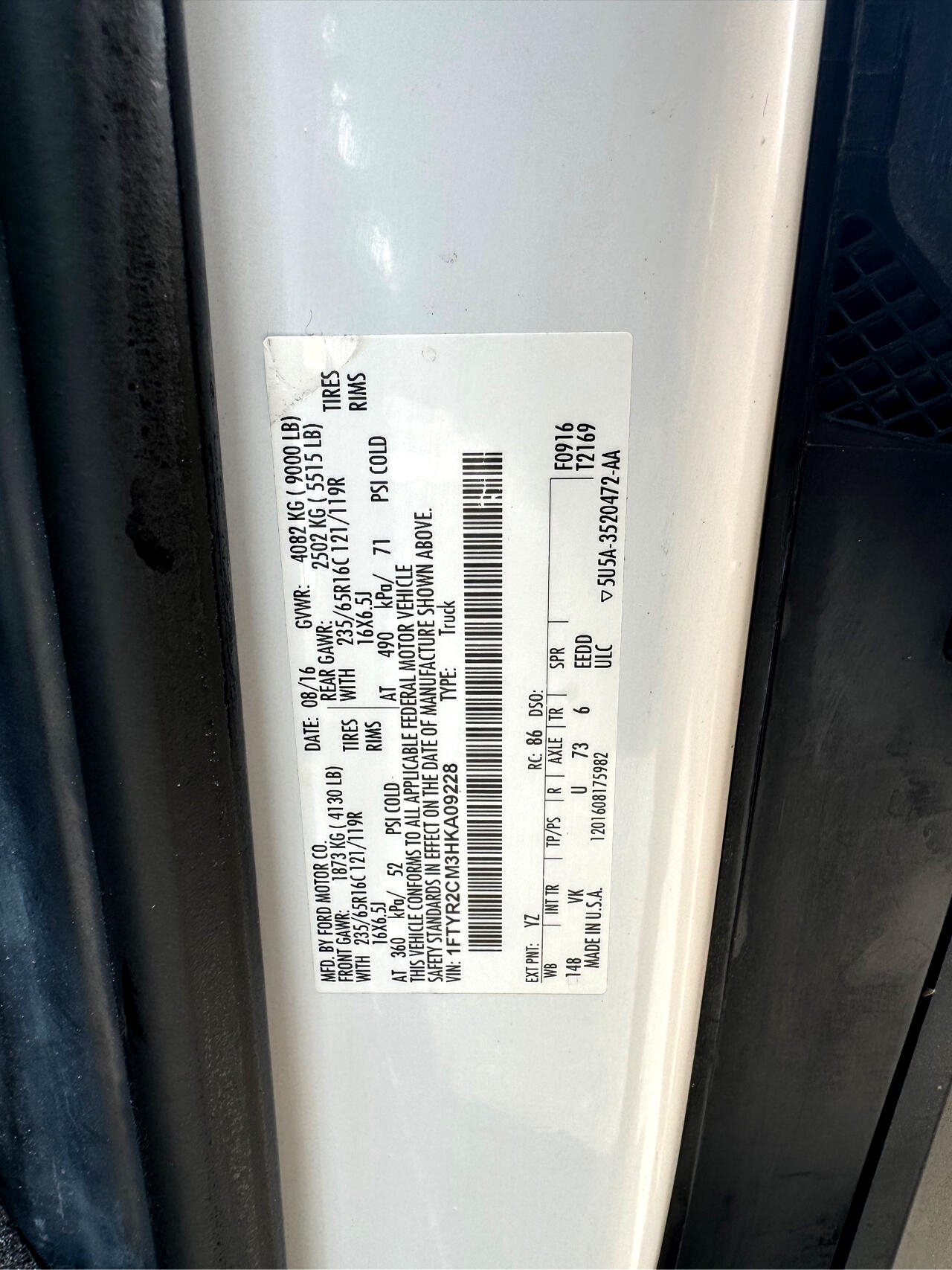 Ford Transit Van T-250 148" Med Rf 9000 GVWR Sliding RH Dr 2017 Ford Transit Van T-250 148" Med Rf 9000 GVWR Sliding RH Dr 2017