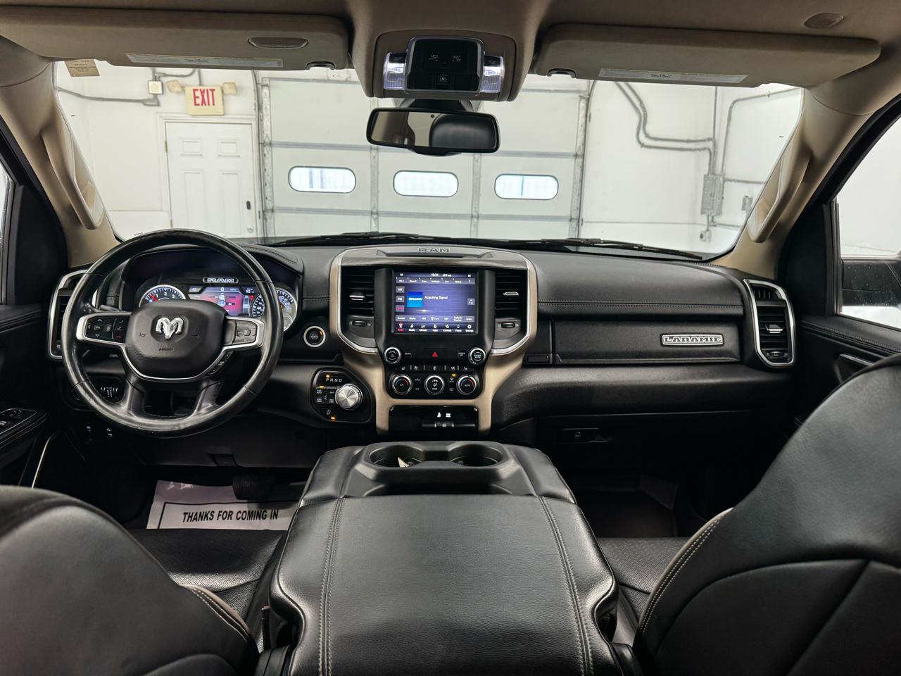 RAM 1500 Laramie 4x4 Crew Cab 6'4" Box 2019