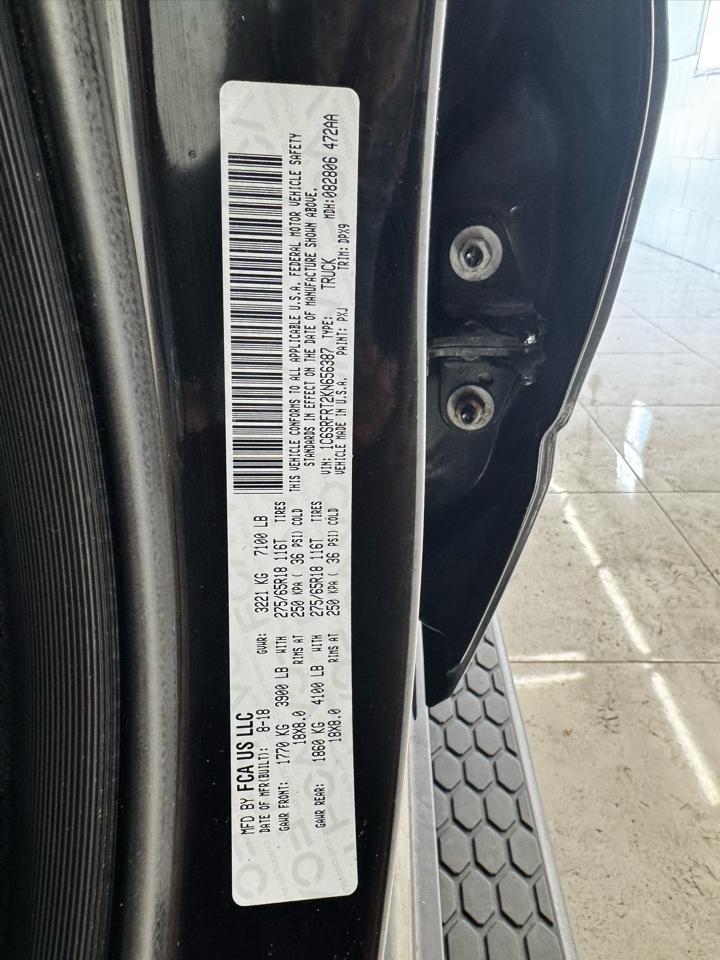 RAM 1500 Laramie 4x4 Crew Cab 6'4" Box 2019