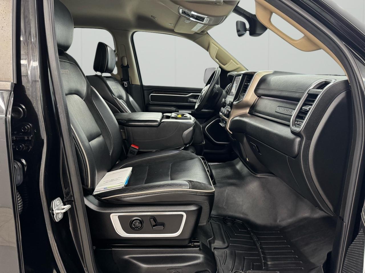 RAM 1500 Laramie 4x4 Crew Cab 6'4" Box 2019