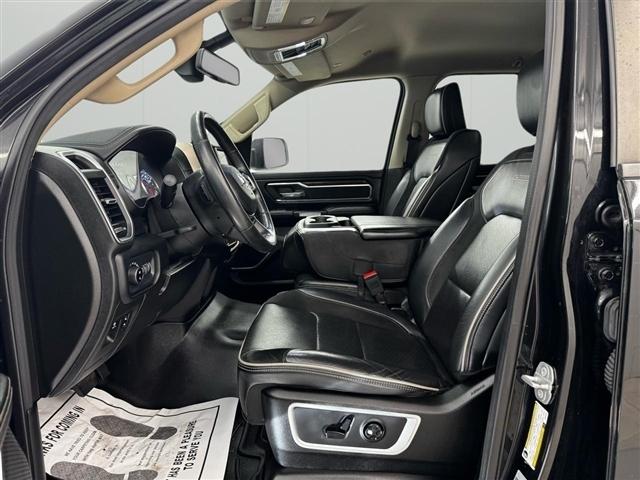 RAM 1500 Laramie 4x4 Crew Cab 6'4" Box 2019