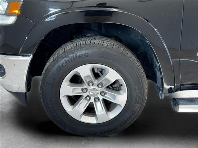 RAM 1500 Laramie 4x4 Crew Cab 6'4" Box 2019