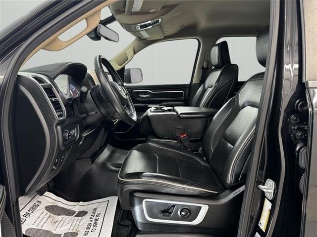 RAM 1500 Laramie 4x4 Crew Cab 6'4" Box 2019